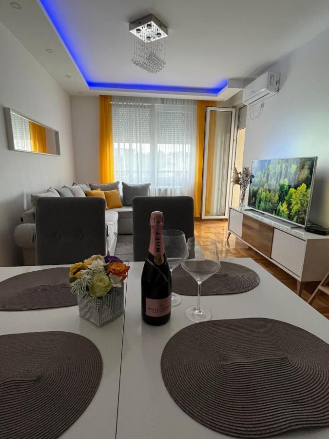 Paunov Breg Apartment Belgrade Luaran gambar